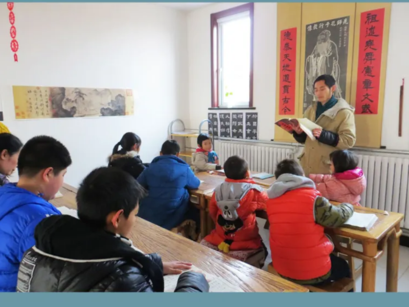 Eric FLORENCE, Review of Dying for an iPhone, in China Perspectives&nbsp;(2022)